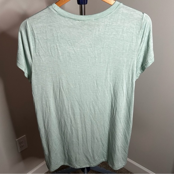 Cable & Gauge (studio) Relaxed Light Green Short Sleeve Tee - Picture 2 of 6